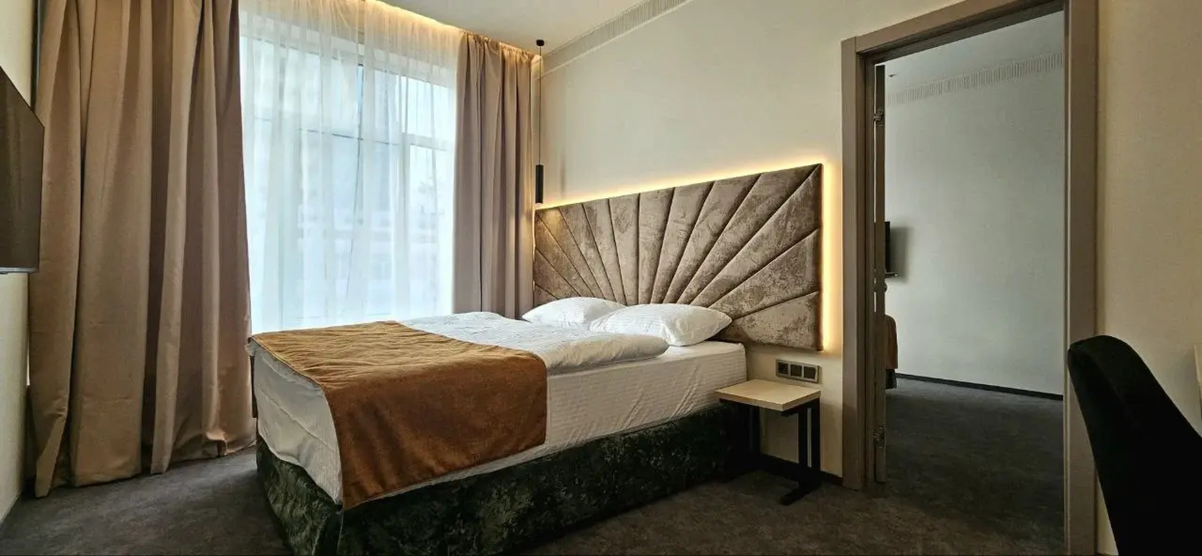 Отель Веллион Водный