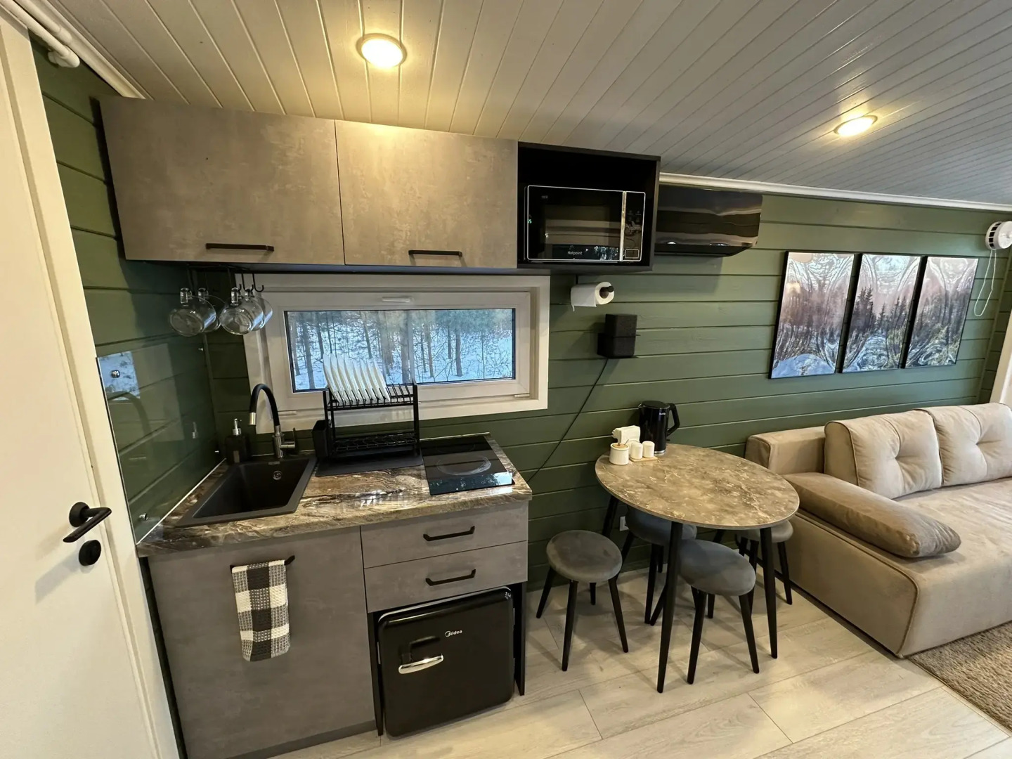 Частный Дом Над Рекой - Лес