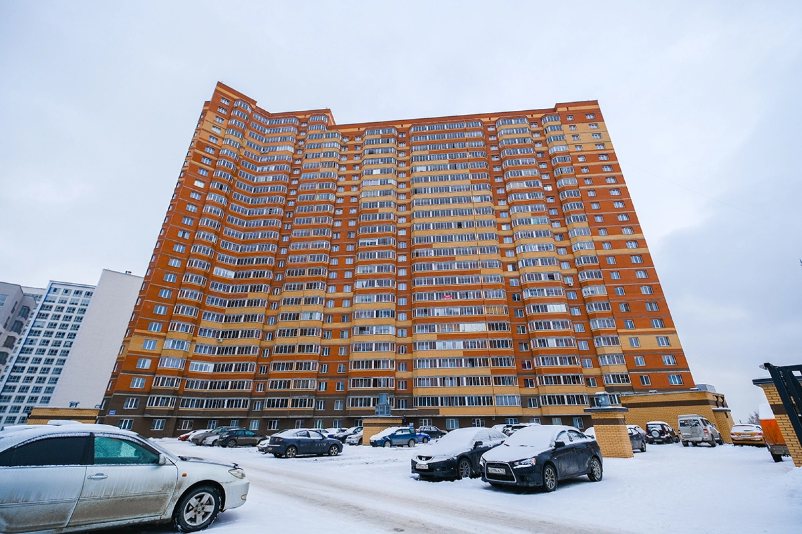 Kvartira na Nemirovicha, 144/1 Apartments