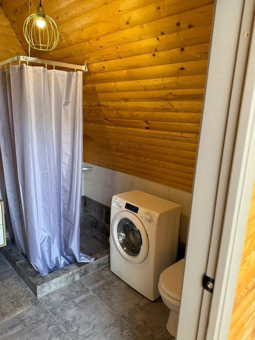 Частный дом Айфрейм в живописном лесном массиве