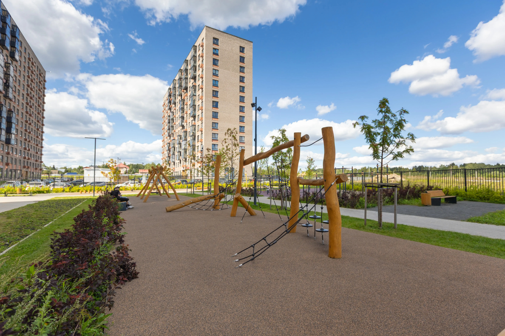 Квартира Евро 2-к Изумрудная долина