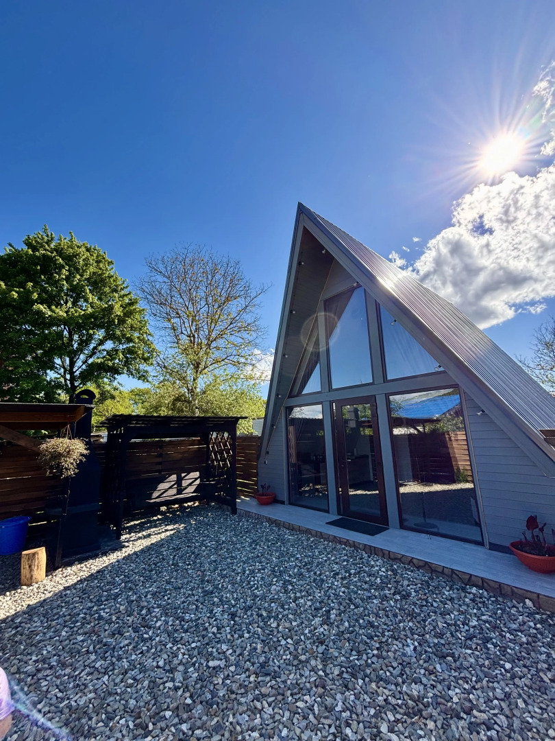 Частный дом Отражение гор