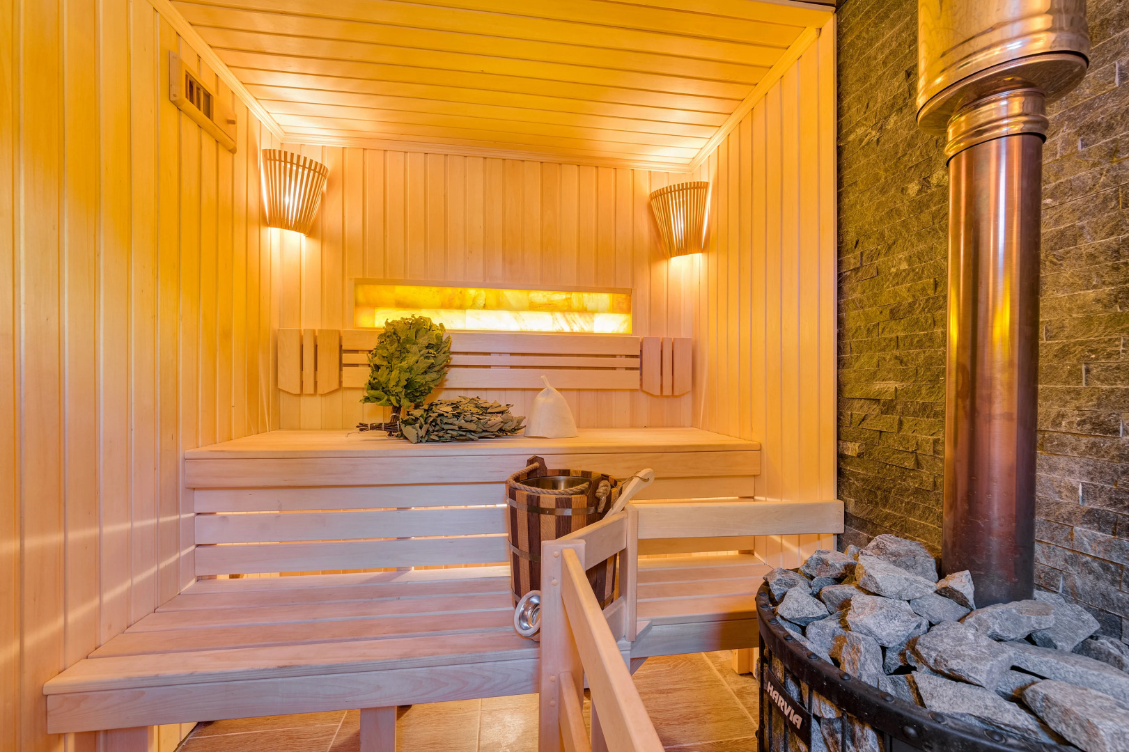 Отель Атлас