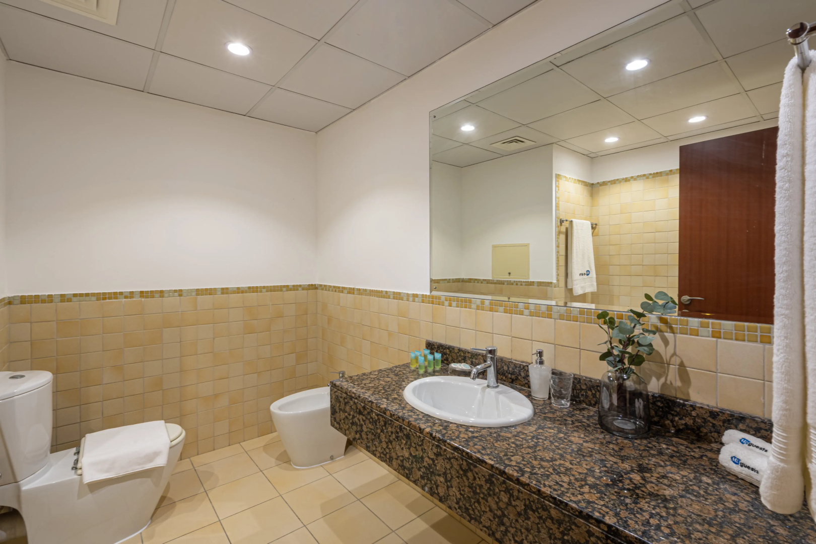Apartments HiGuests - Amazing 2BR Apartment in Jumeirah Beach Residence