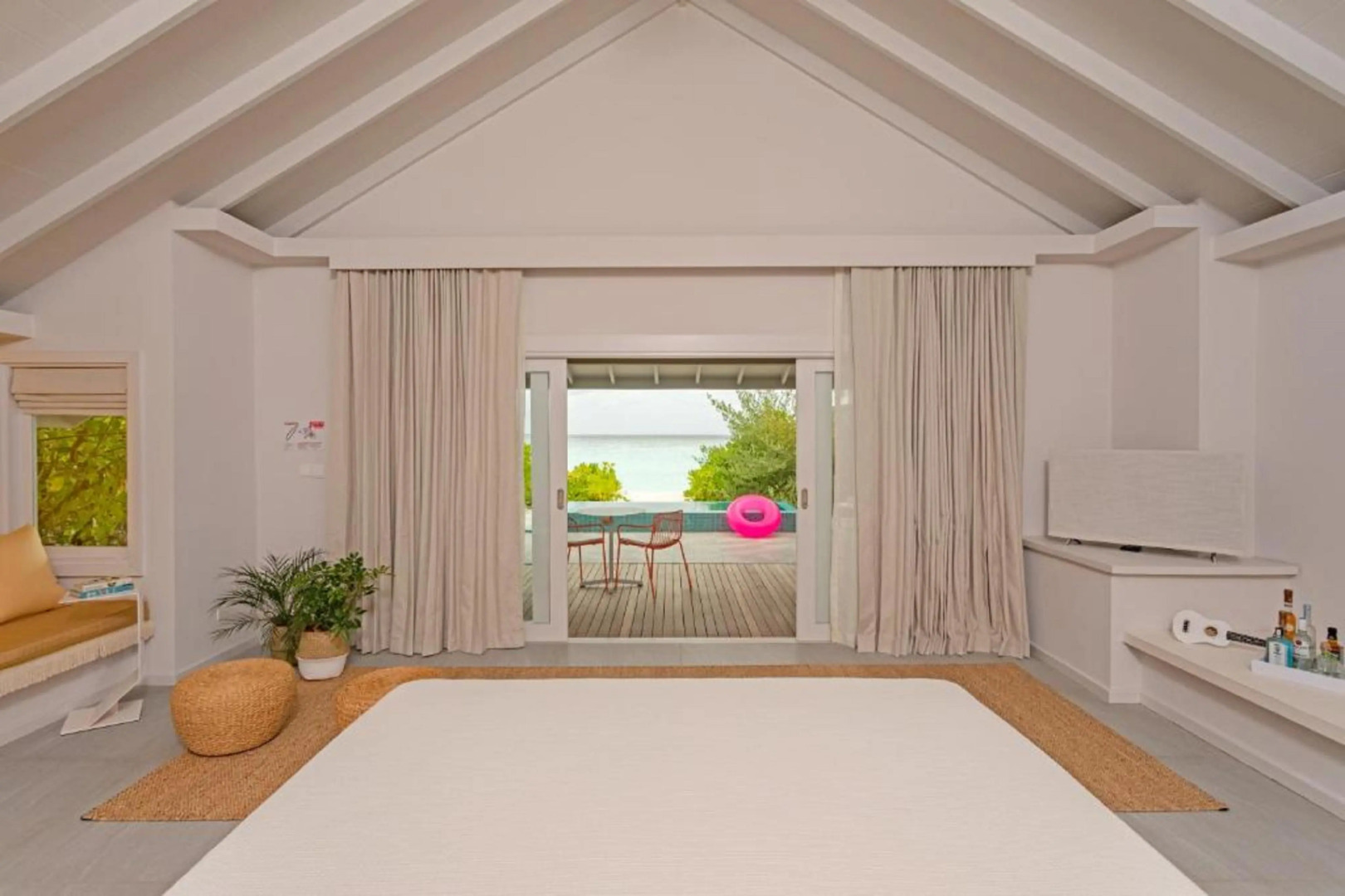 Resort The Standard Huruvalhi Maldives