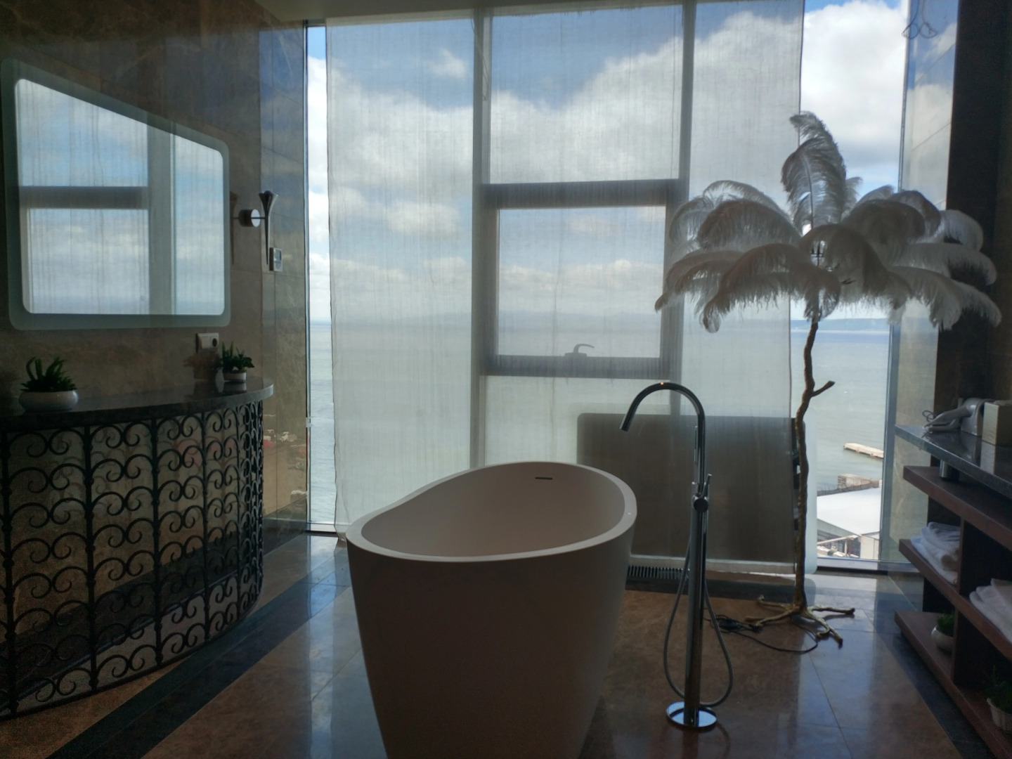 Отель Bay Garden