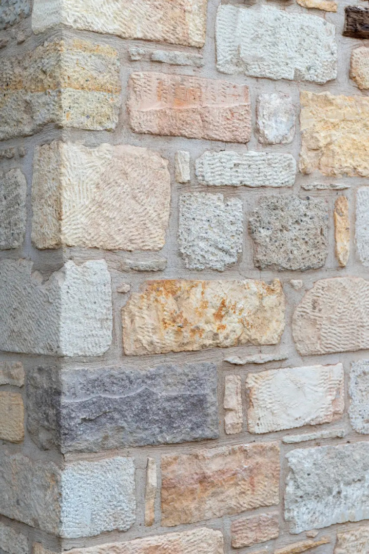 Отель Eflin Haus Historical Place & Monument