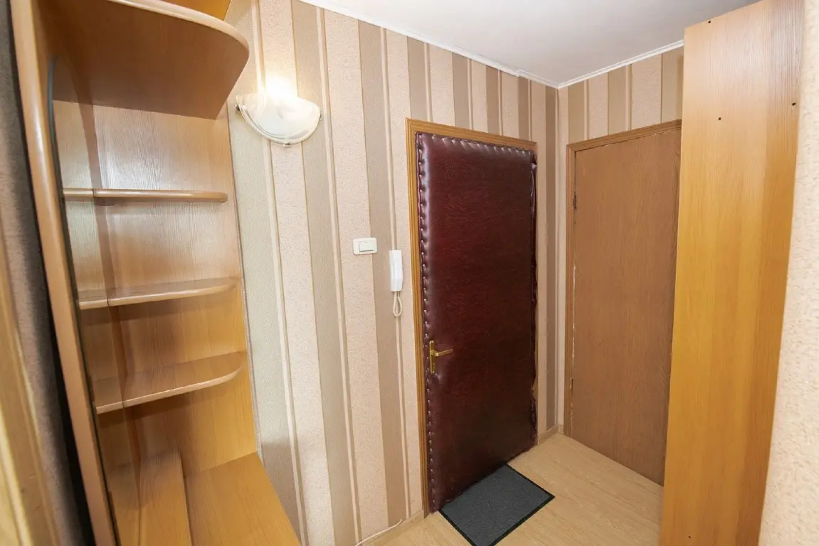 Апартаменты на Океанском проспекте 101/58