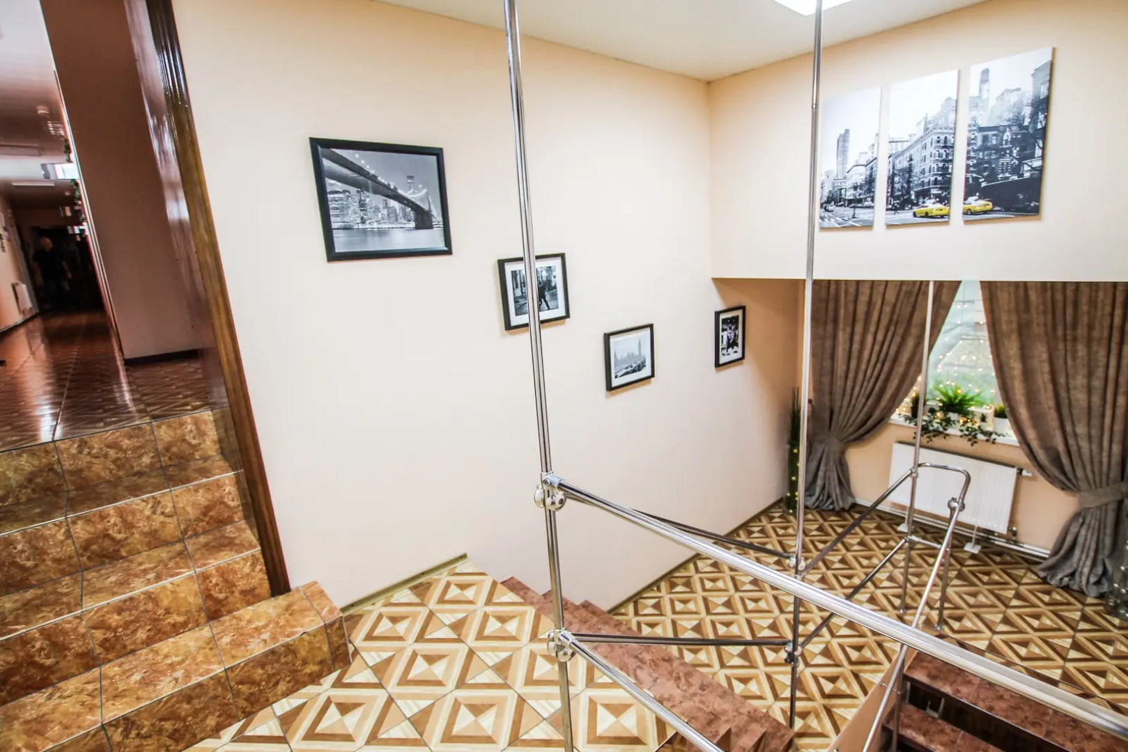 Меблированный комнаты Бриз