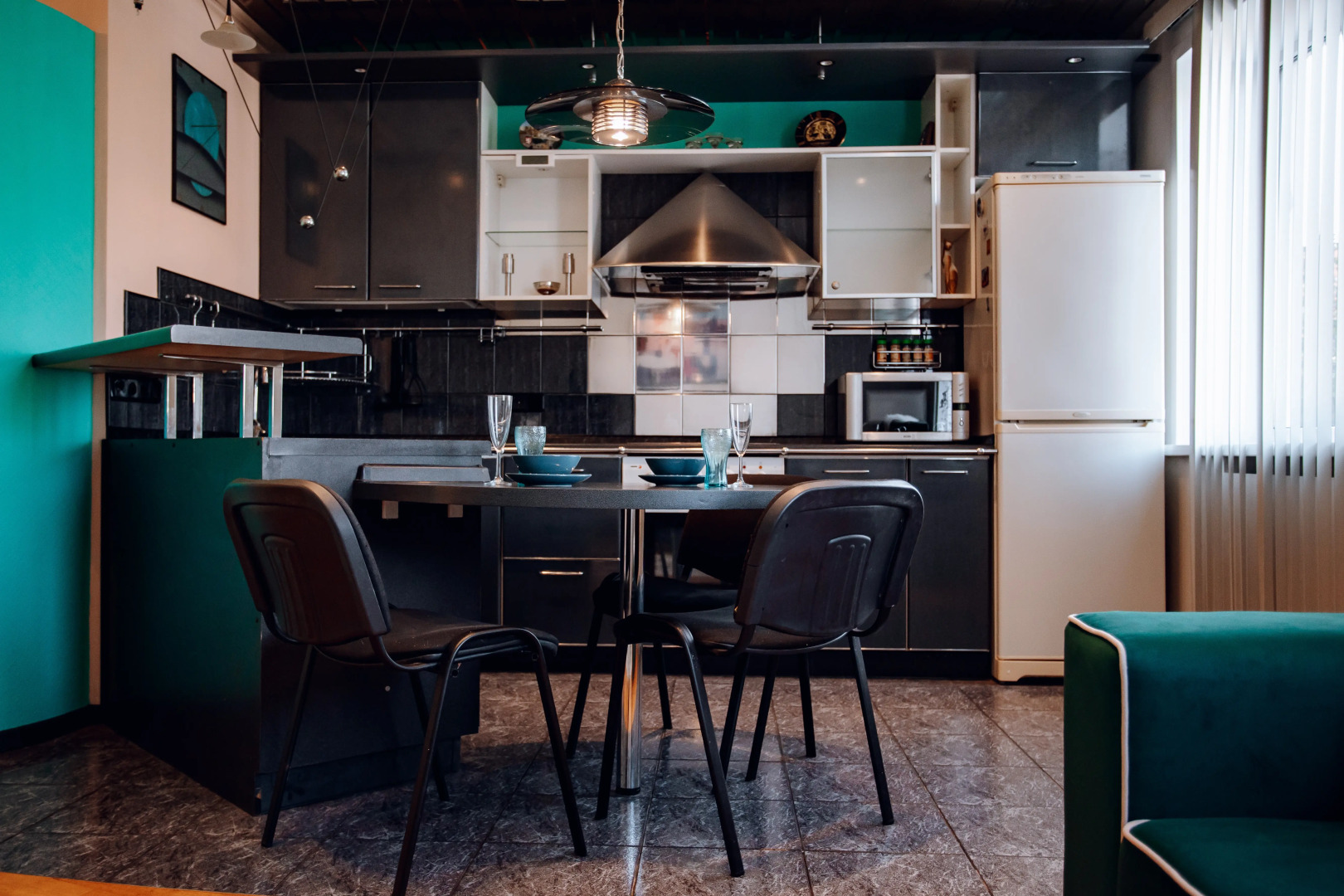 Квартира Толстой Лейтейзена 6