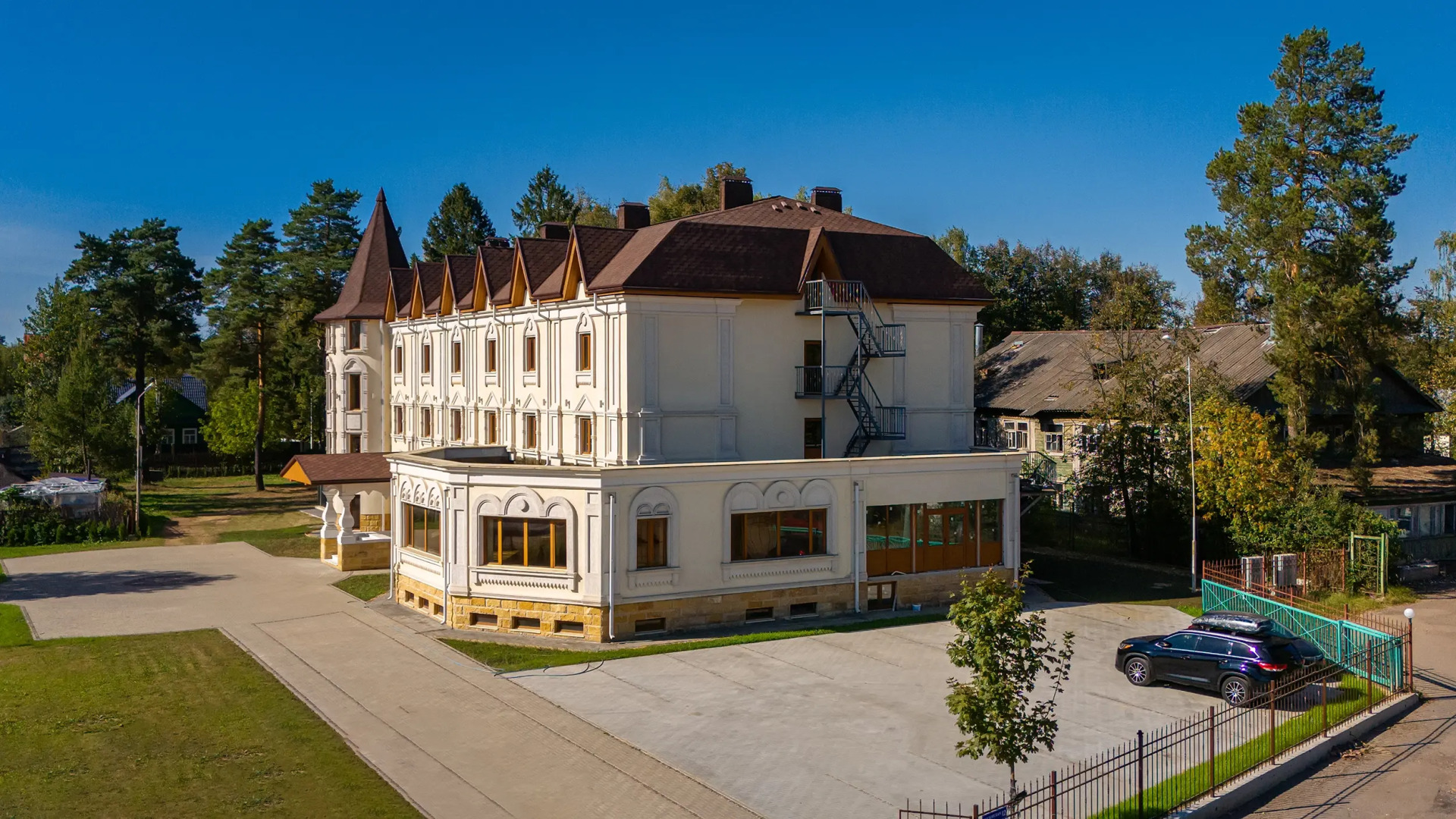 Отель Weekend Spa