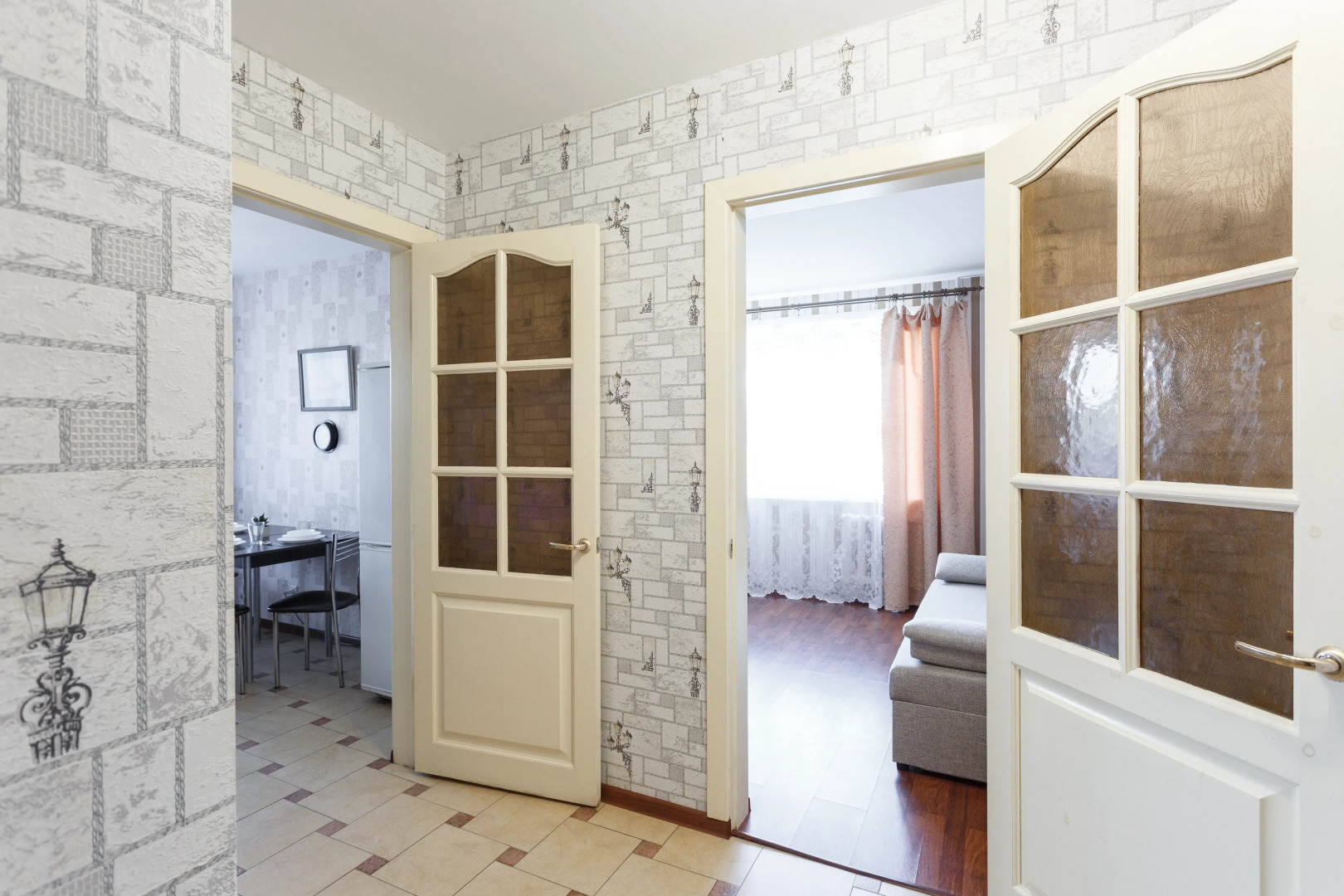 Апартаменты Белые ночи у ТРЦ Остров