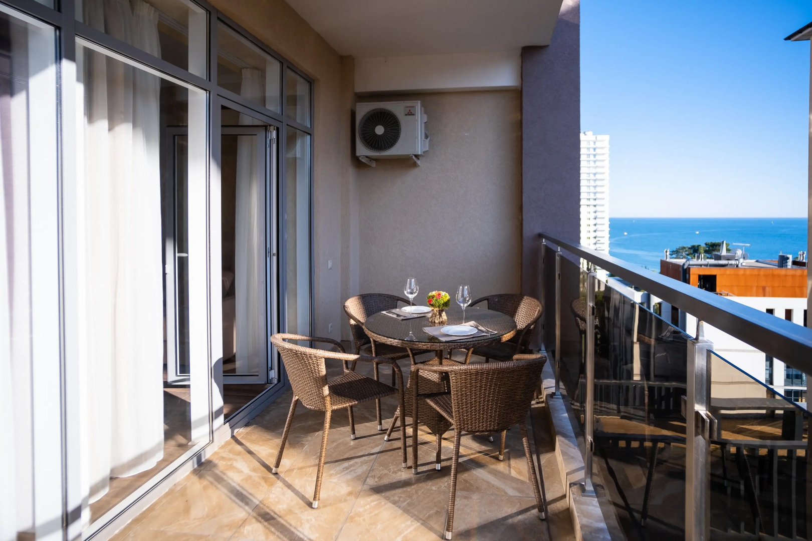 Апартаменты Red Apartments Светлана Парк Агния