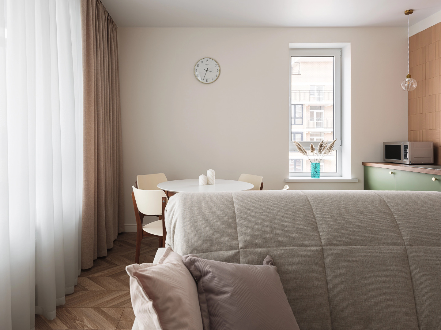 Апартаменты на 16 этаже с видом на парк Галицкого