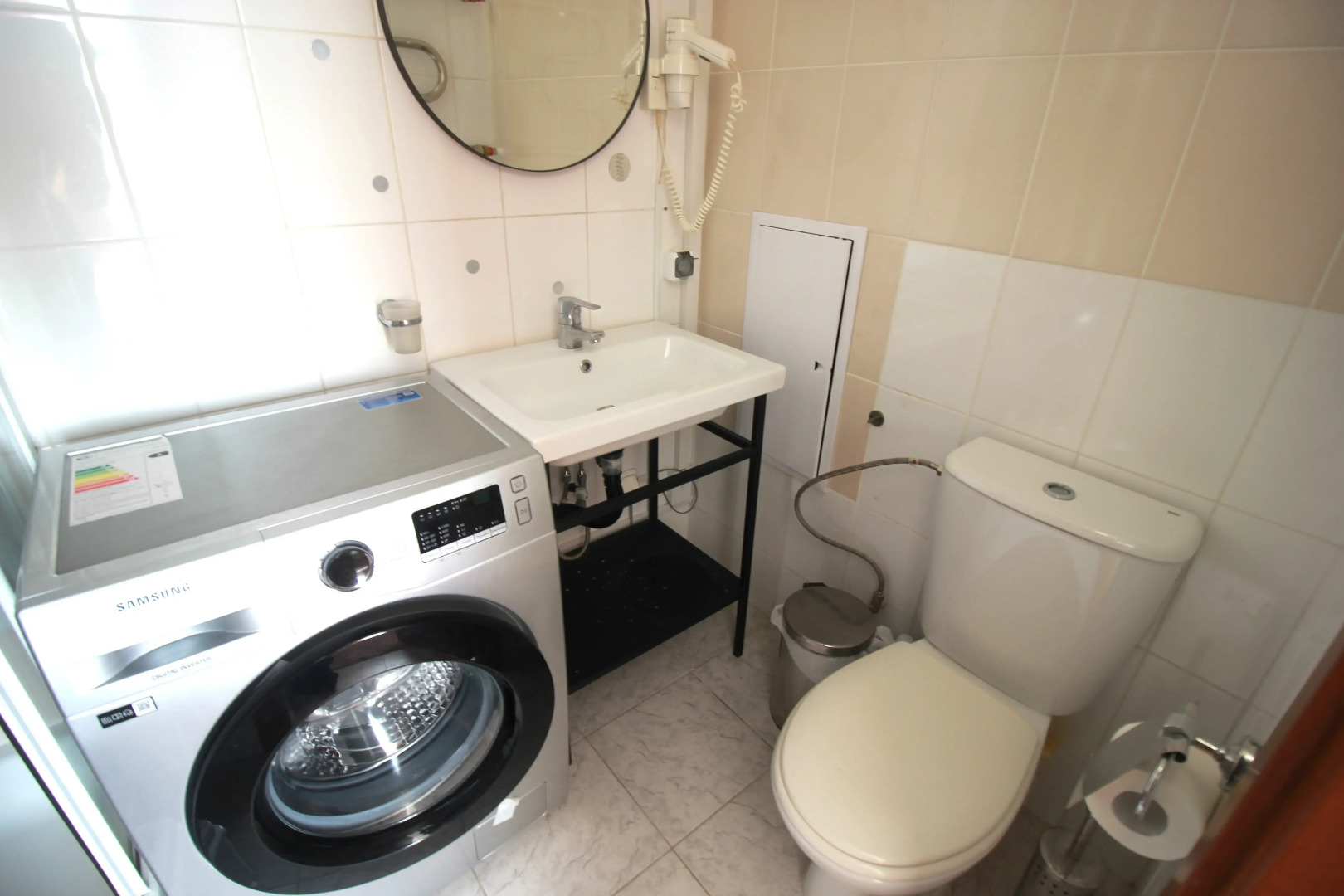 Апартаменты - номер Четыре в Апарт-комплексе Виктория