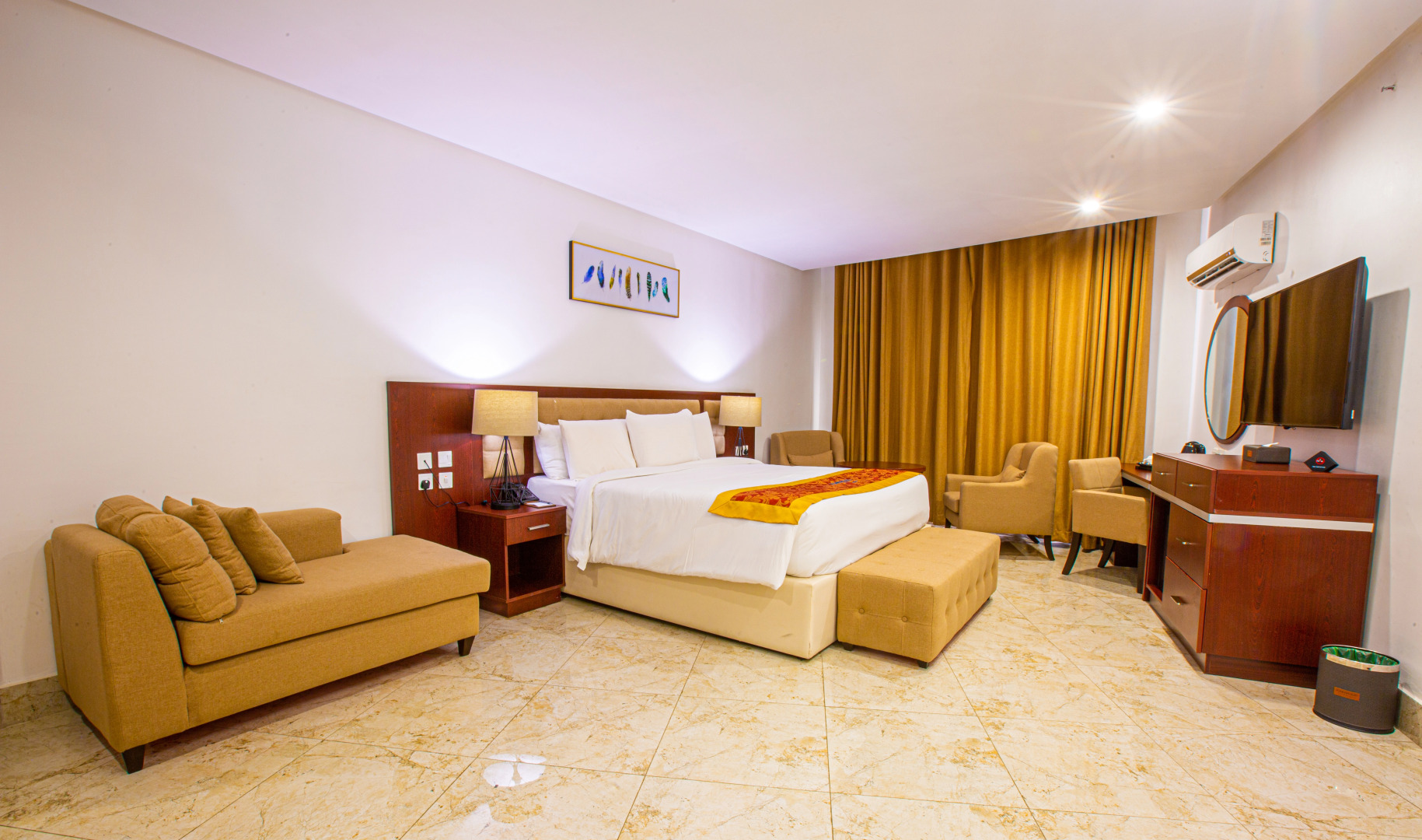 Отель Johnwood Hotel by Bolton