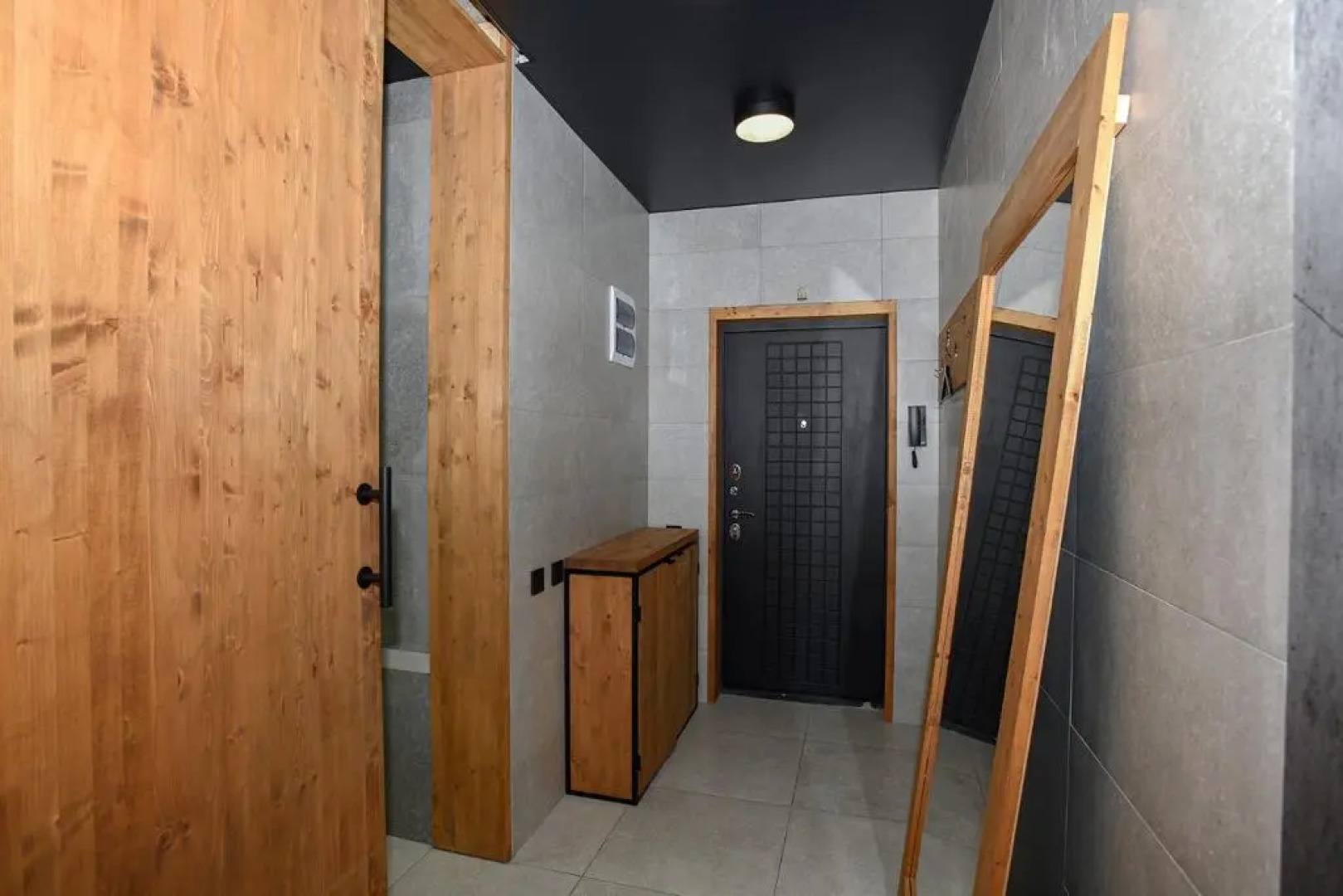 Апартаменты на набережной Максима Горького 49б