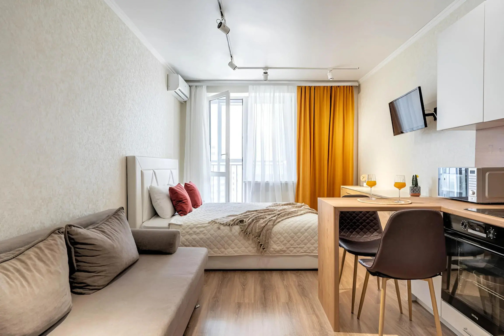 Квартира с потрясающим видом на Центр семьи Казан и Кремль