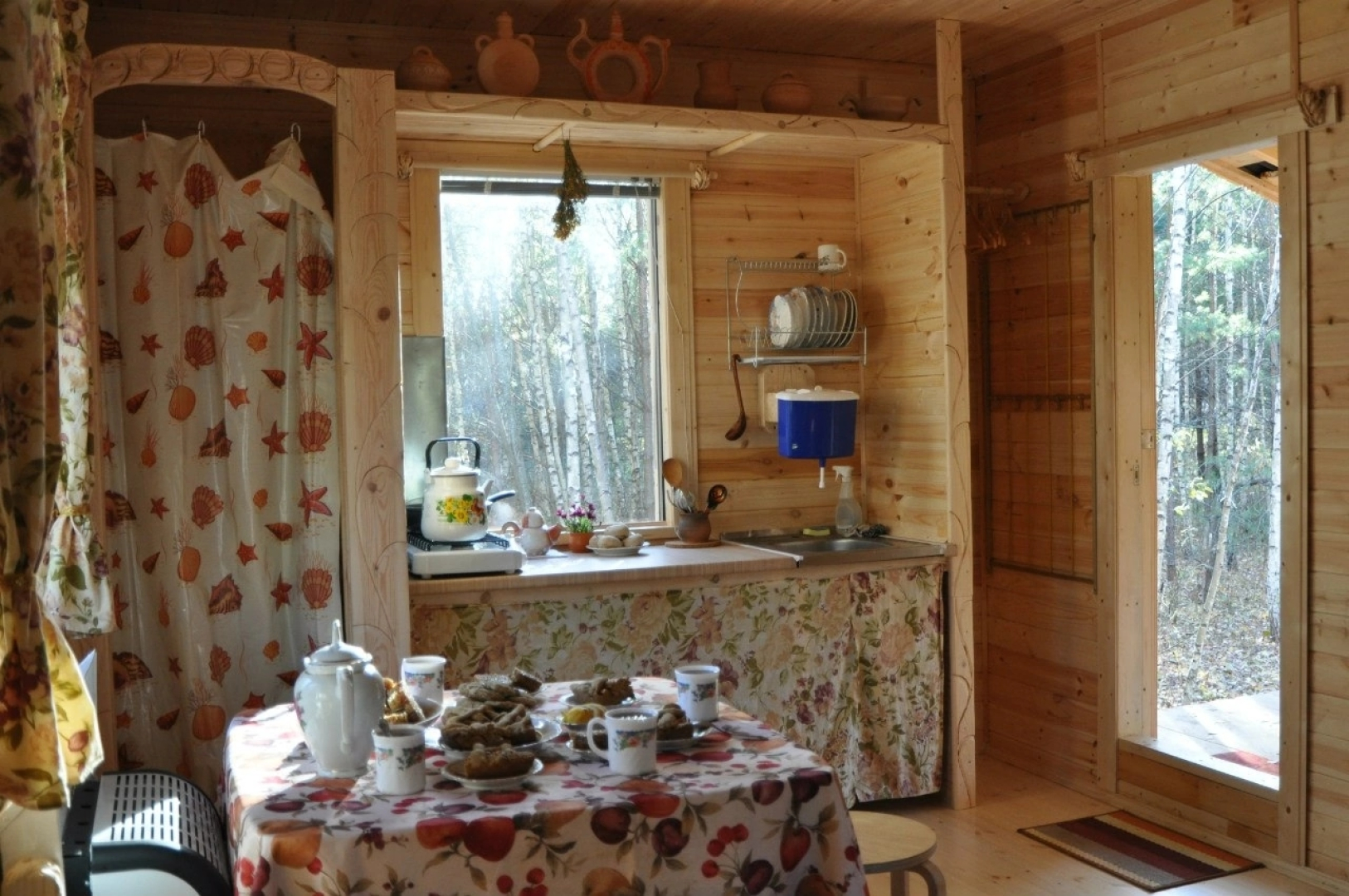 Апартаменты Уютный дом на природе в лесу