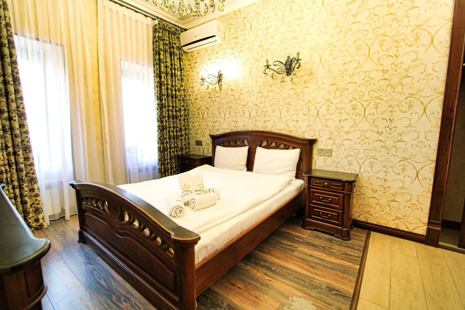Отель Royal Historical Palace