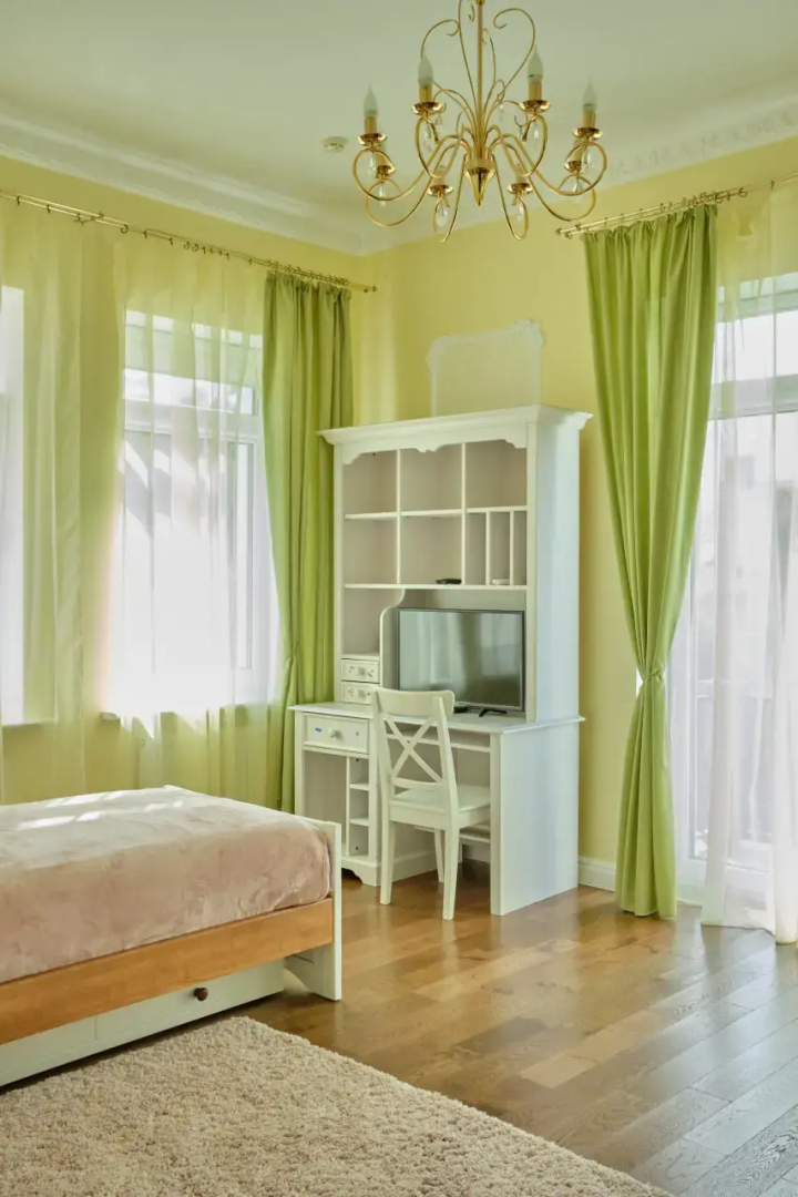 Частный дом Просторный уютный Особняк