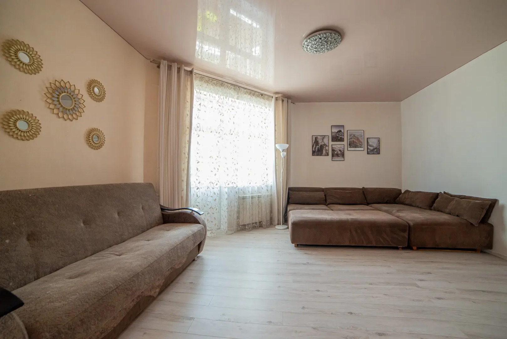 Апартаменты Вайнера 60