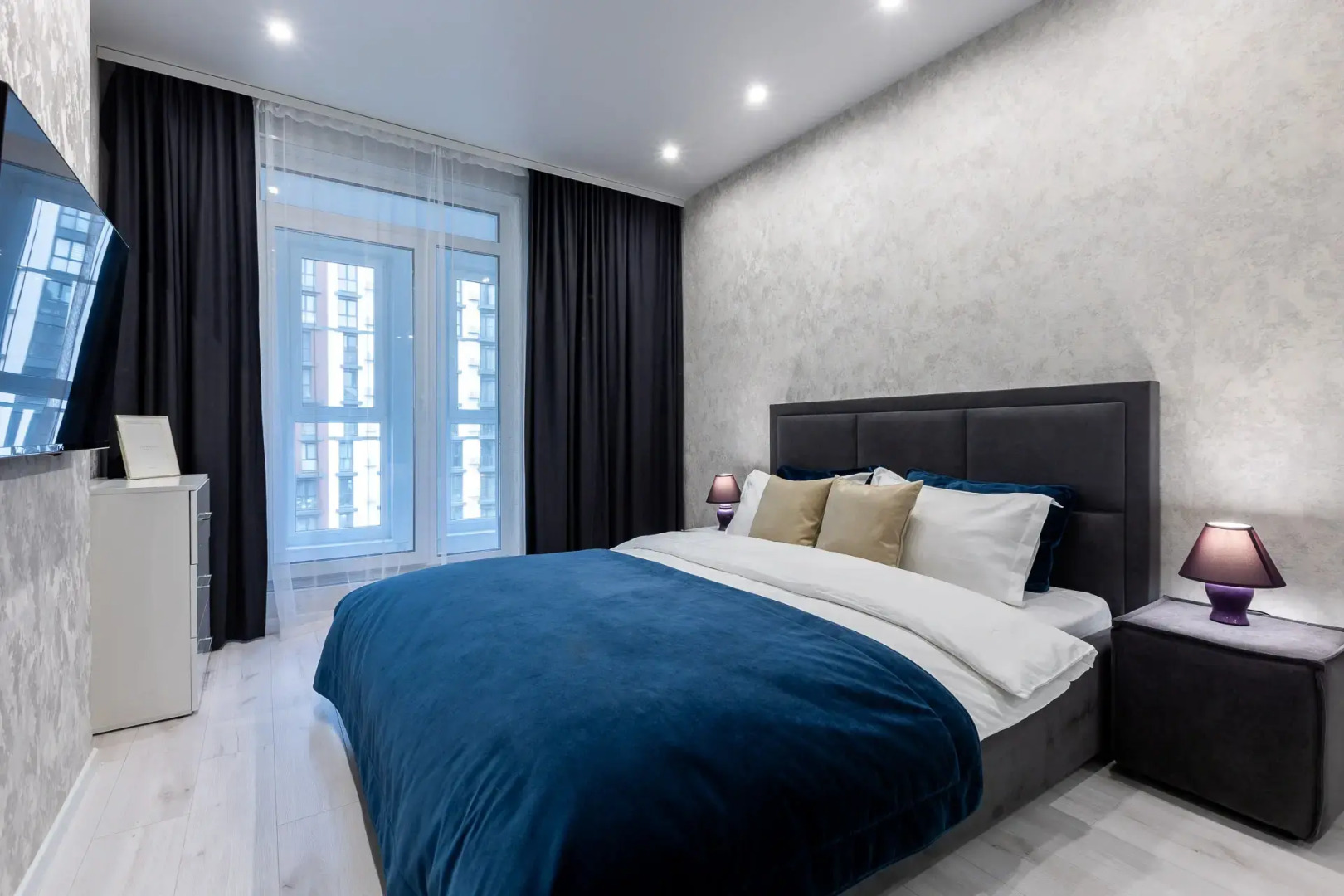 Апартаменты Black & White в Элитном Закрытом ЖК Комфорт Парк