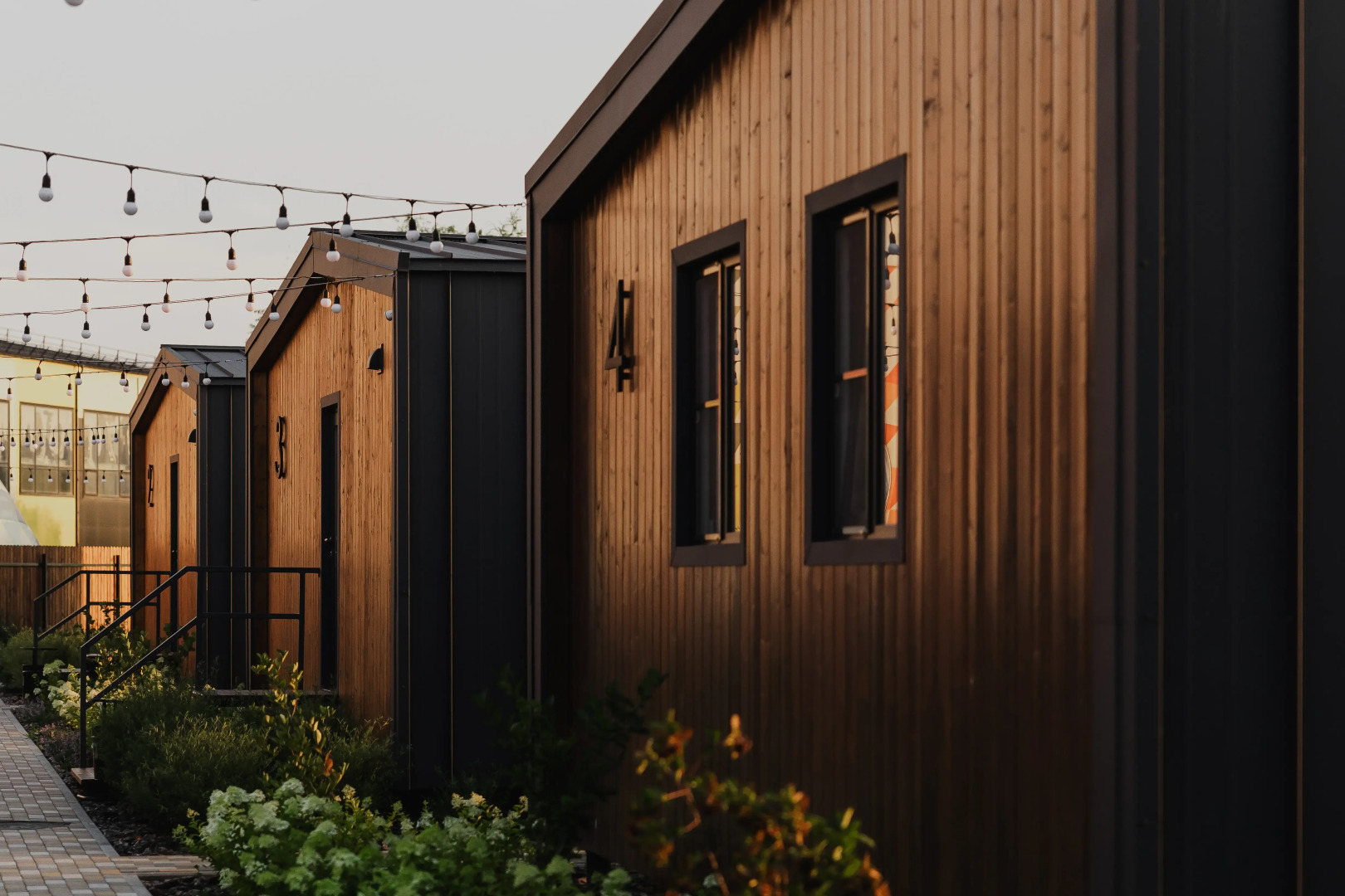 Отель Негород