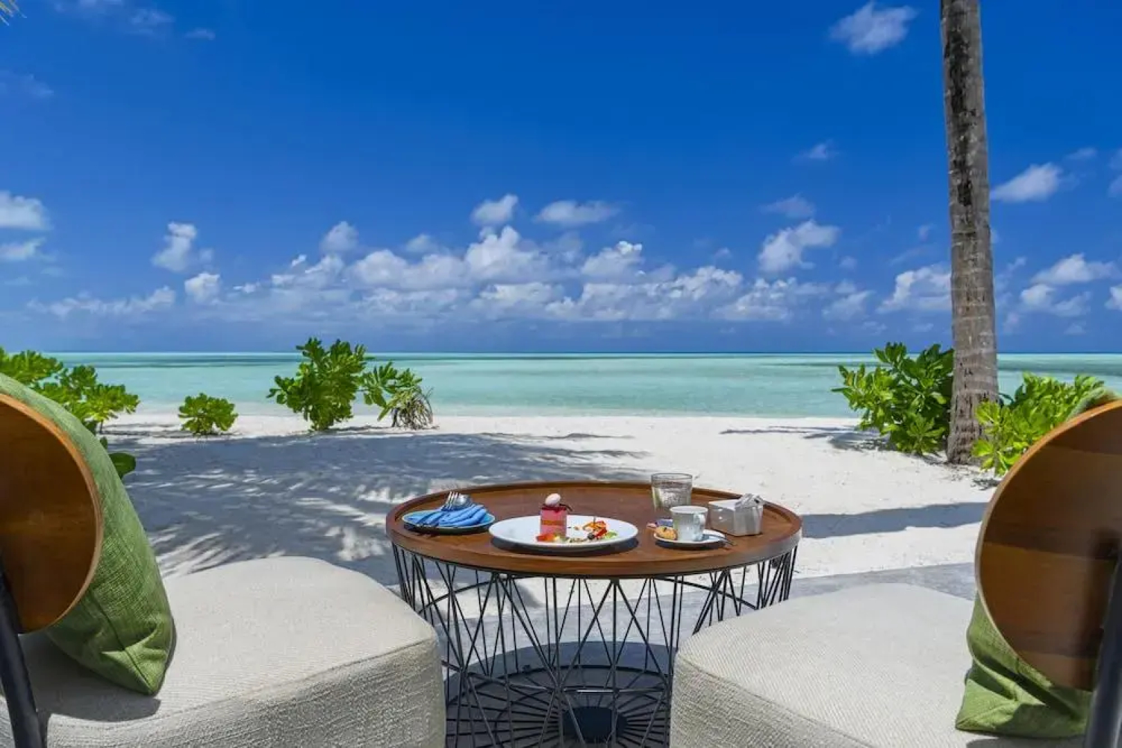 Курортный Отель Rahaa Resort