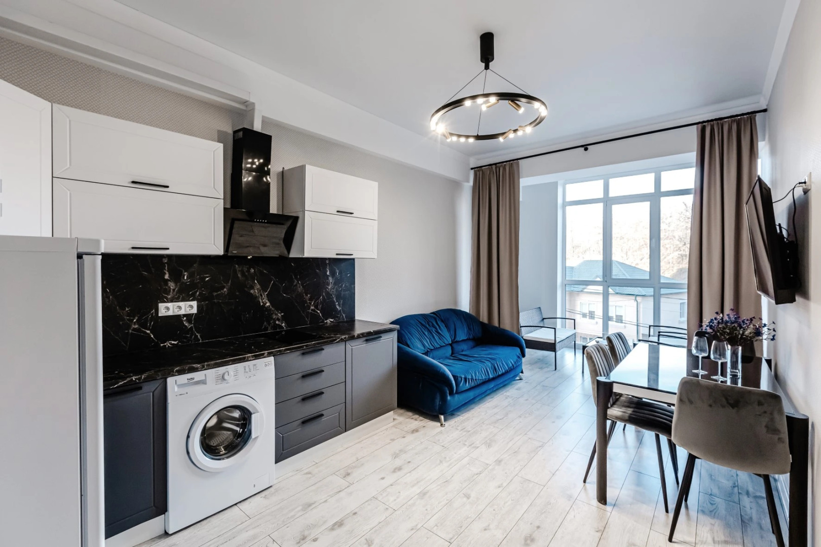 Апартаменты Фиалка от Ирины Савельевой + В курортной зоне + У входа в парк + Рядом Долина роз и Красное солнышко