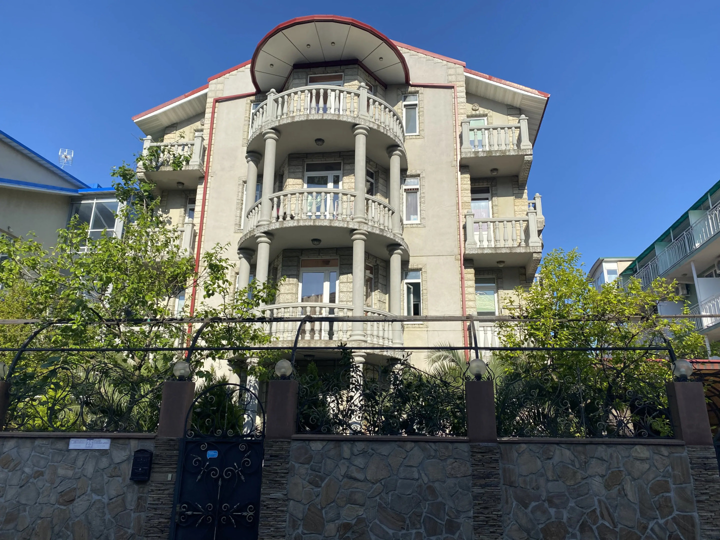 Гостевой Дом Любава