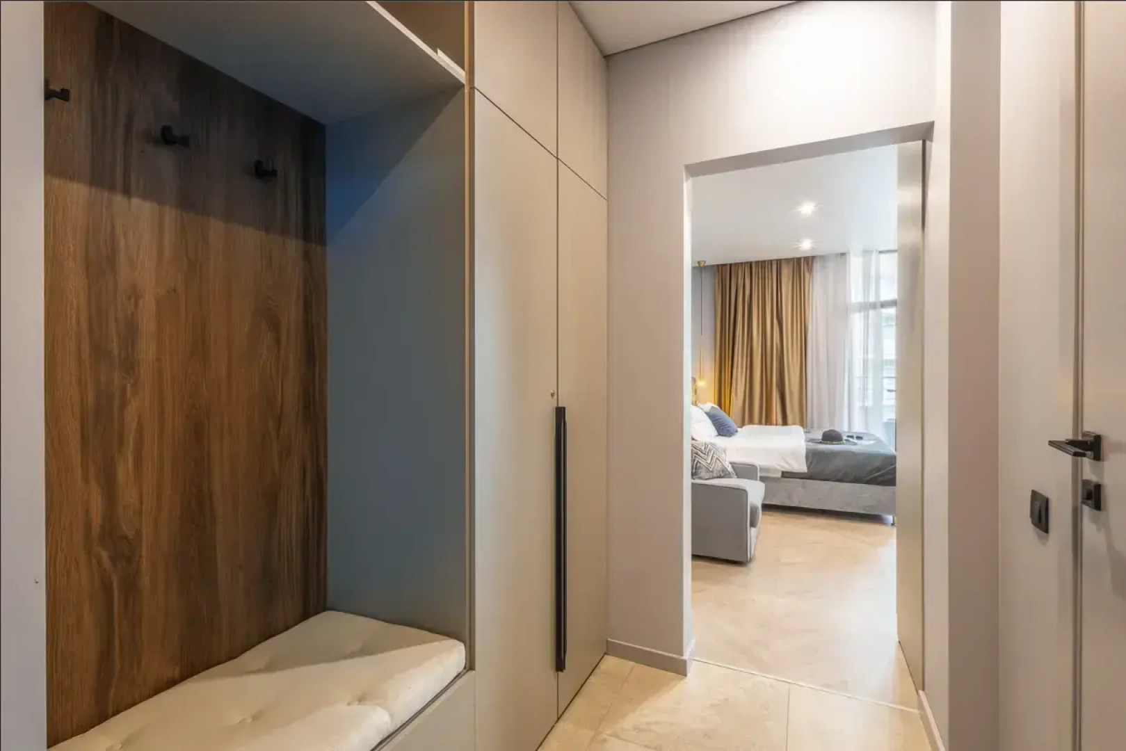 Апартаменты Крымский Рей Студия Africa боковой вид на море