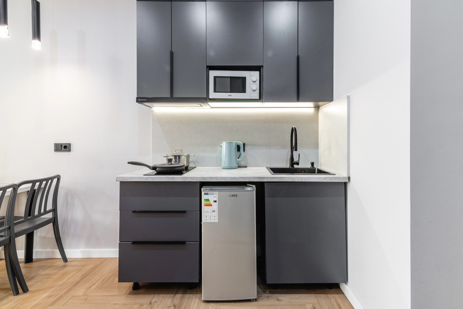 Апартаменты Стильная Квартира в Центре Алматы (114)