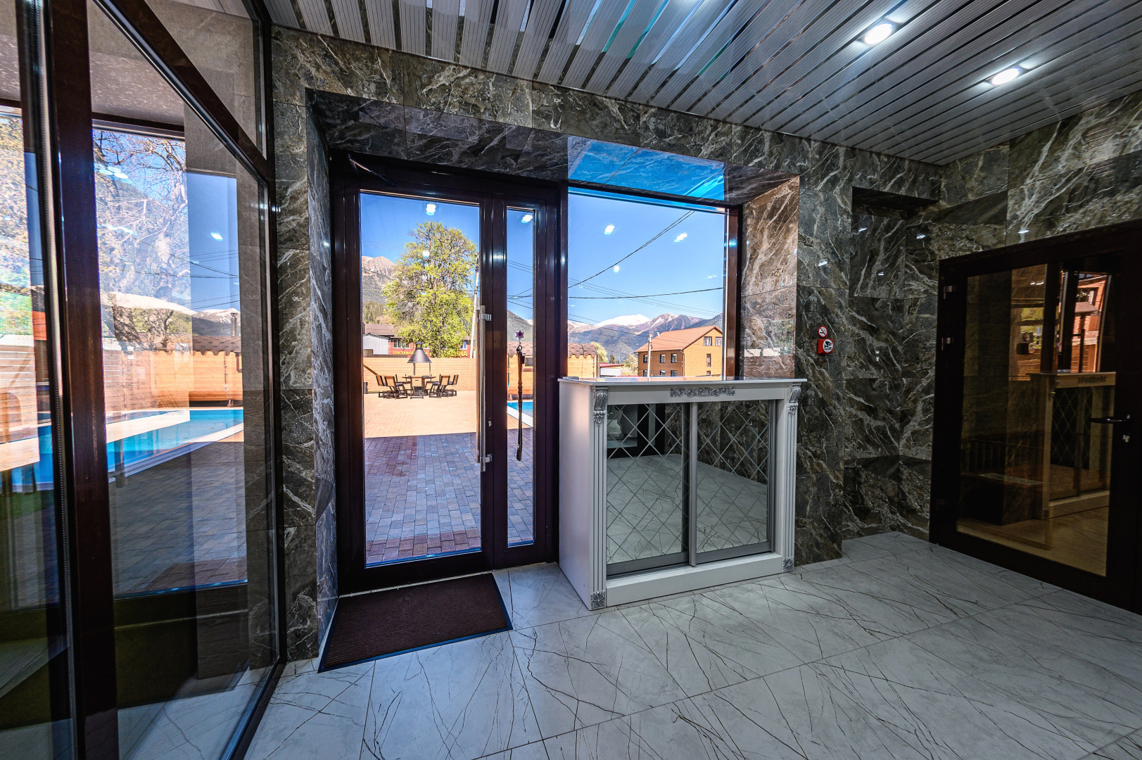 Вилла Алёлина хата