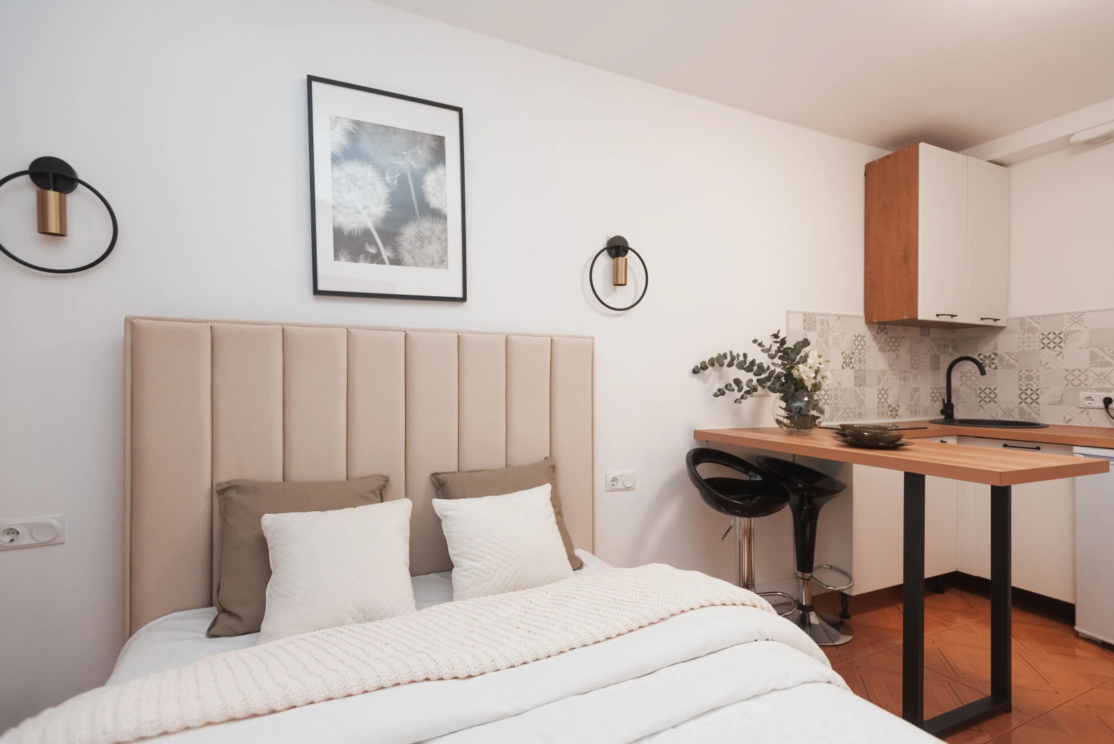 Квартира Студия ApartHause с удобной локацией и бесконтактным заездом