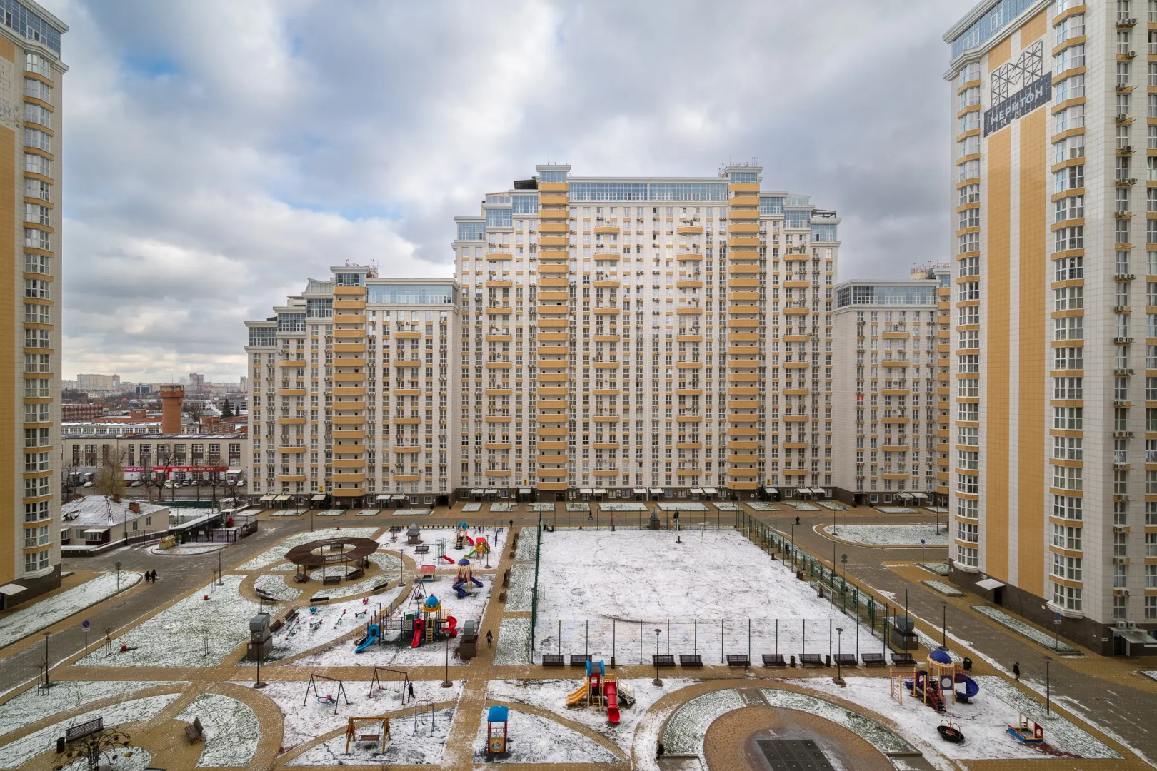 Апартаменты Тут Живут | Красная 176 | Центр Города