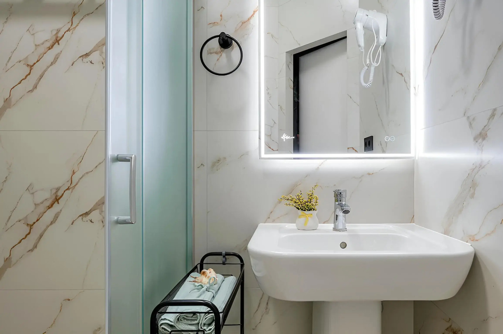 Апартаменты на Черноморской