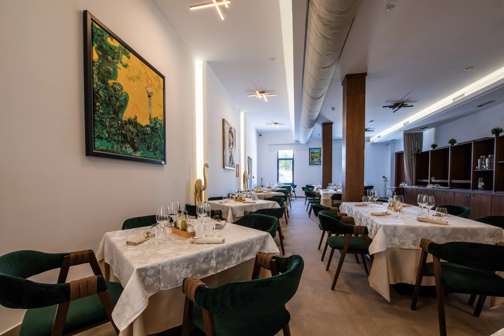 Отель Alexander Resort