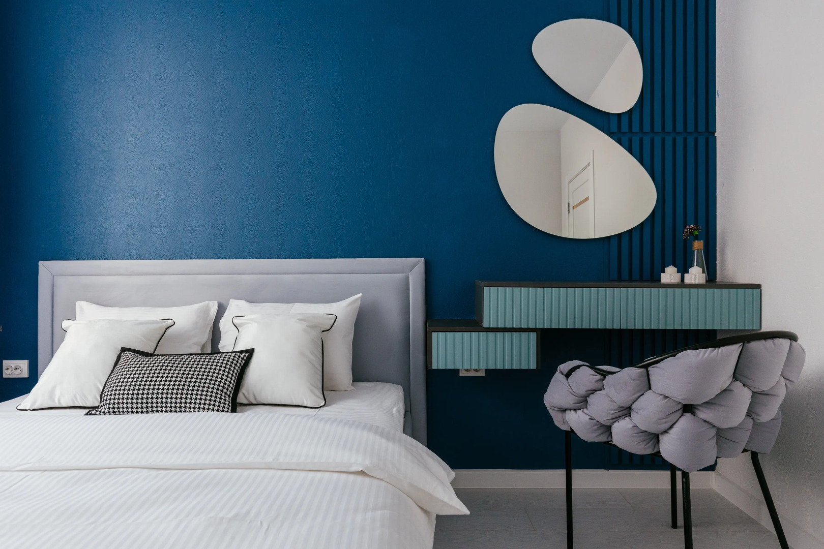 Апартаменты Room Tour возле Сити Молл горячие источники