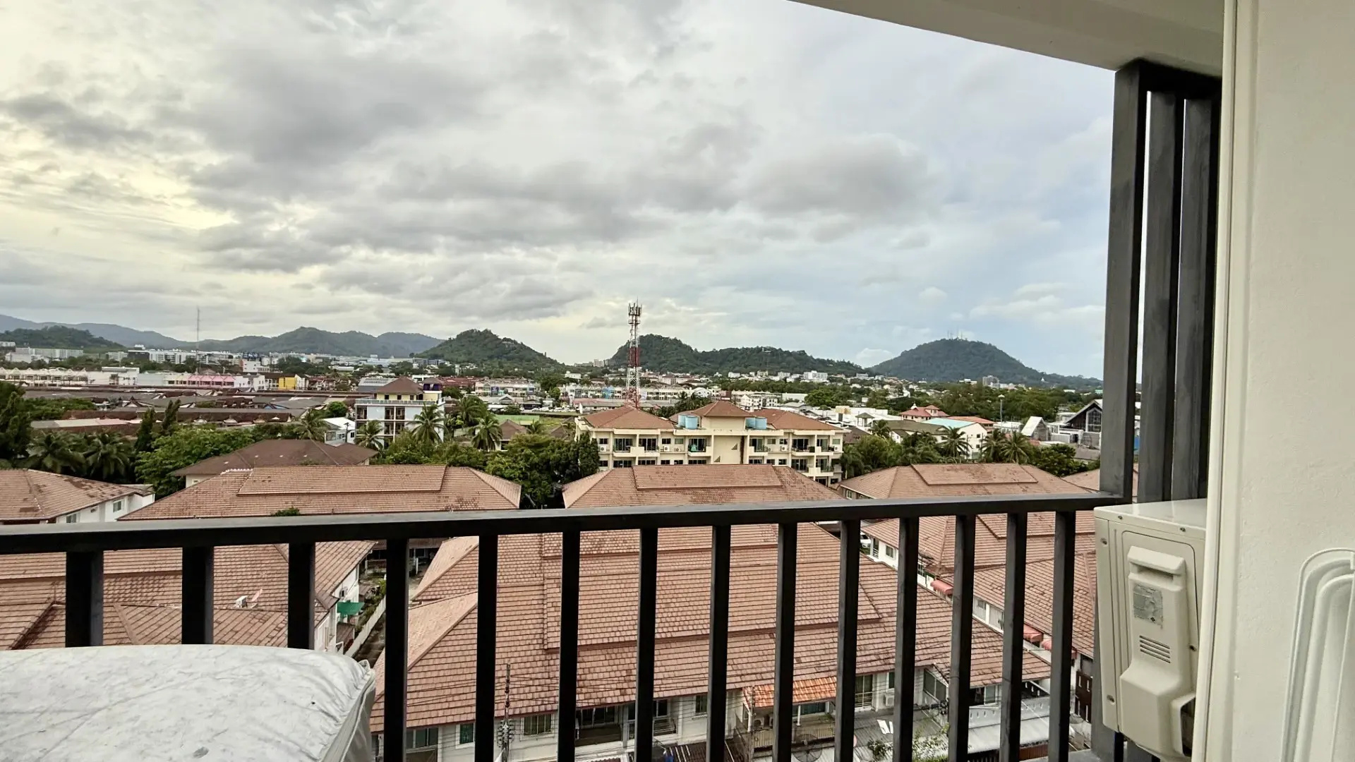 Квартира в комплексе The View Suanluang