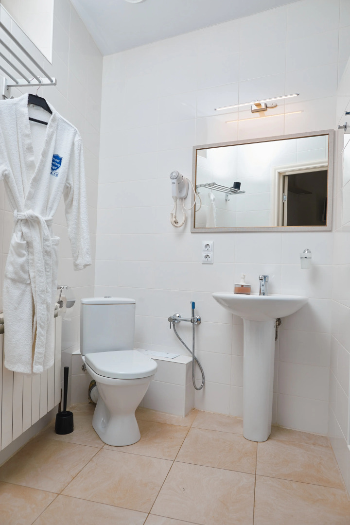 Отель Айсберг