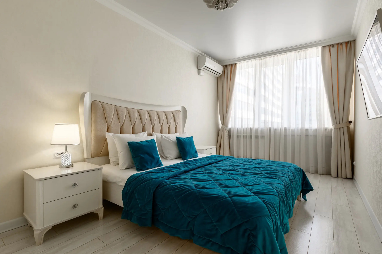 Апартаменты Дом у Дона Двухкомнатные с видом на Дон (12 этаж)