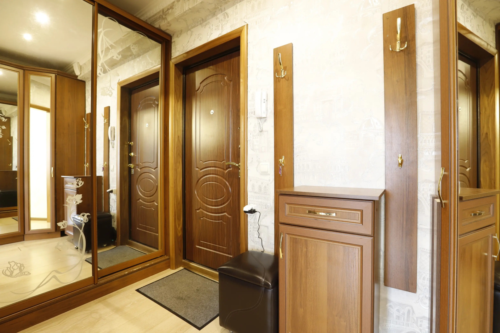 Квартира MaxRealty24 на Алабяна