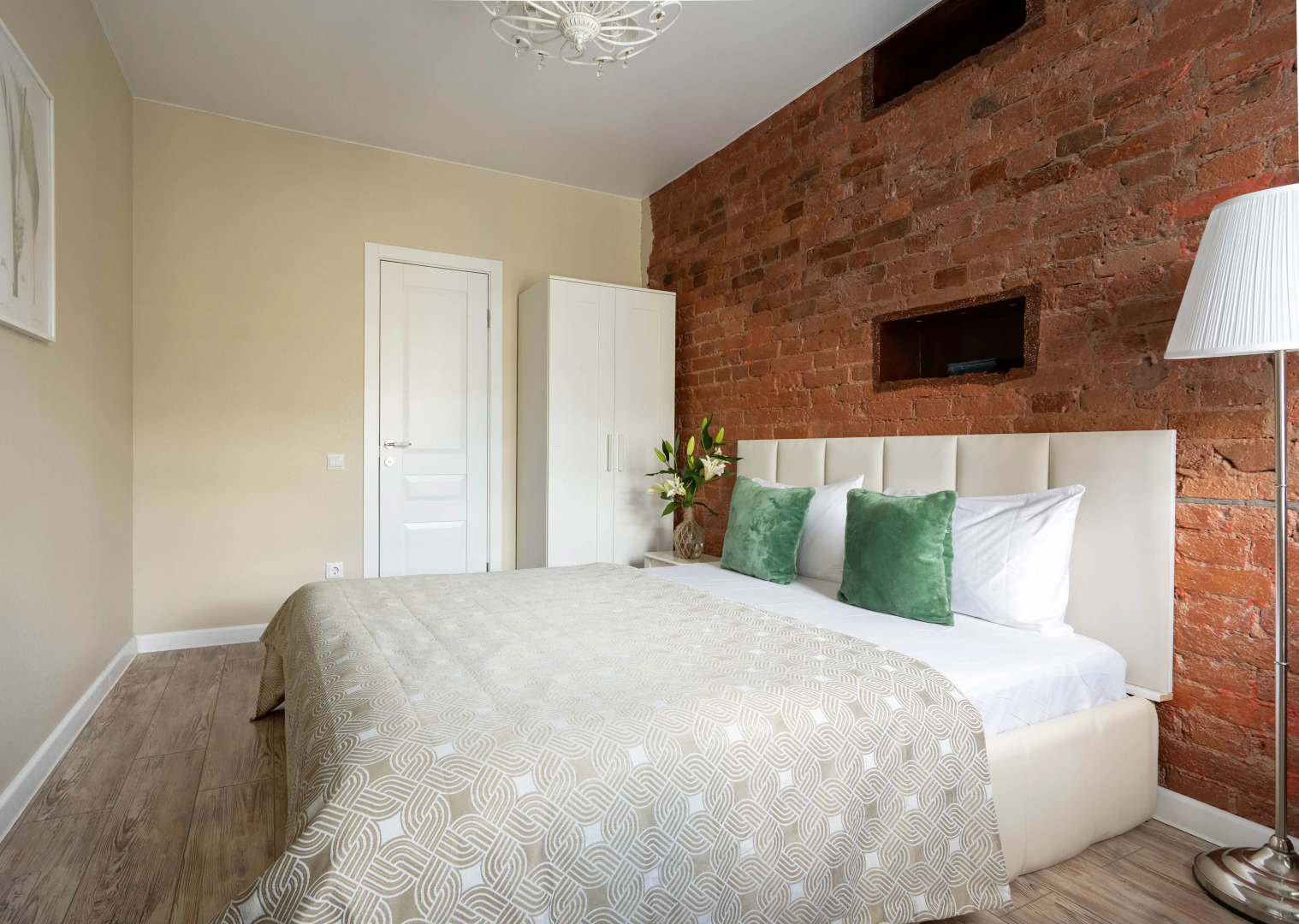 Апартаменты 1 LetYourFlat Лиговский 25