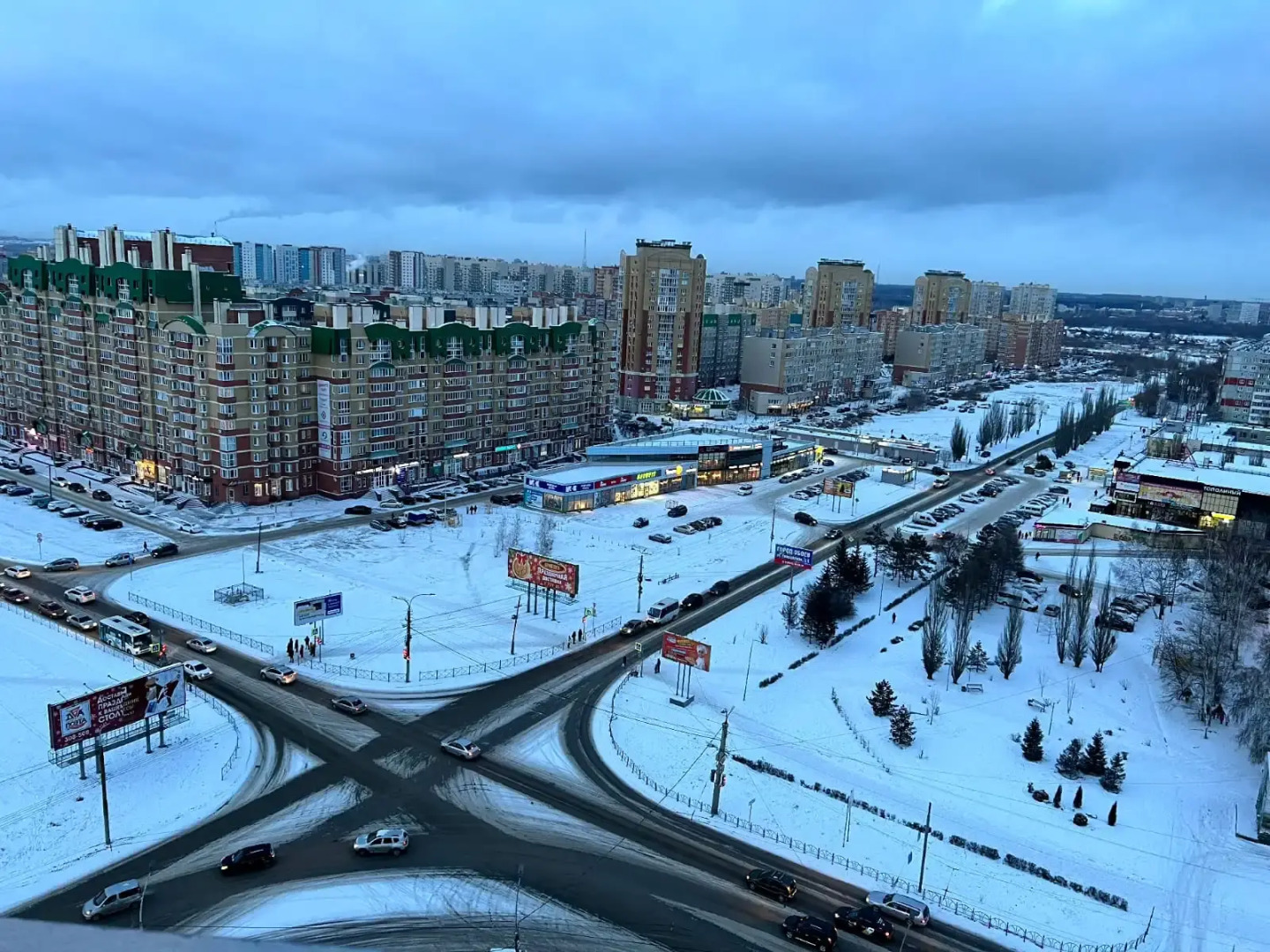 Квартира Happy House 70 лет Октября 3