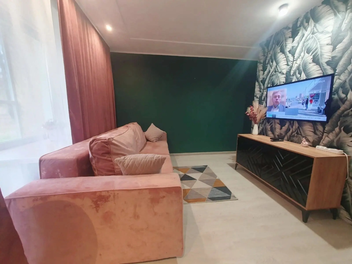 Квартира на Февральской 6