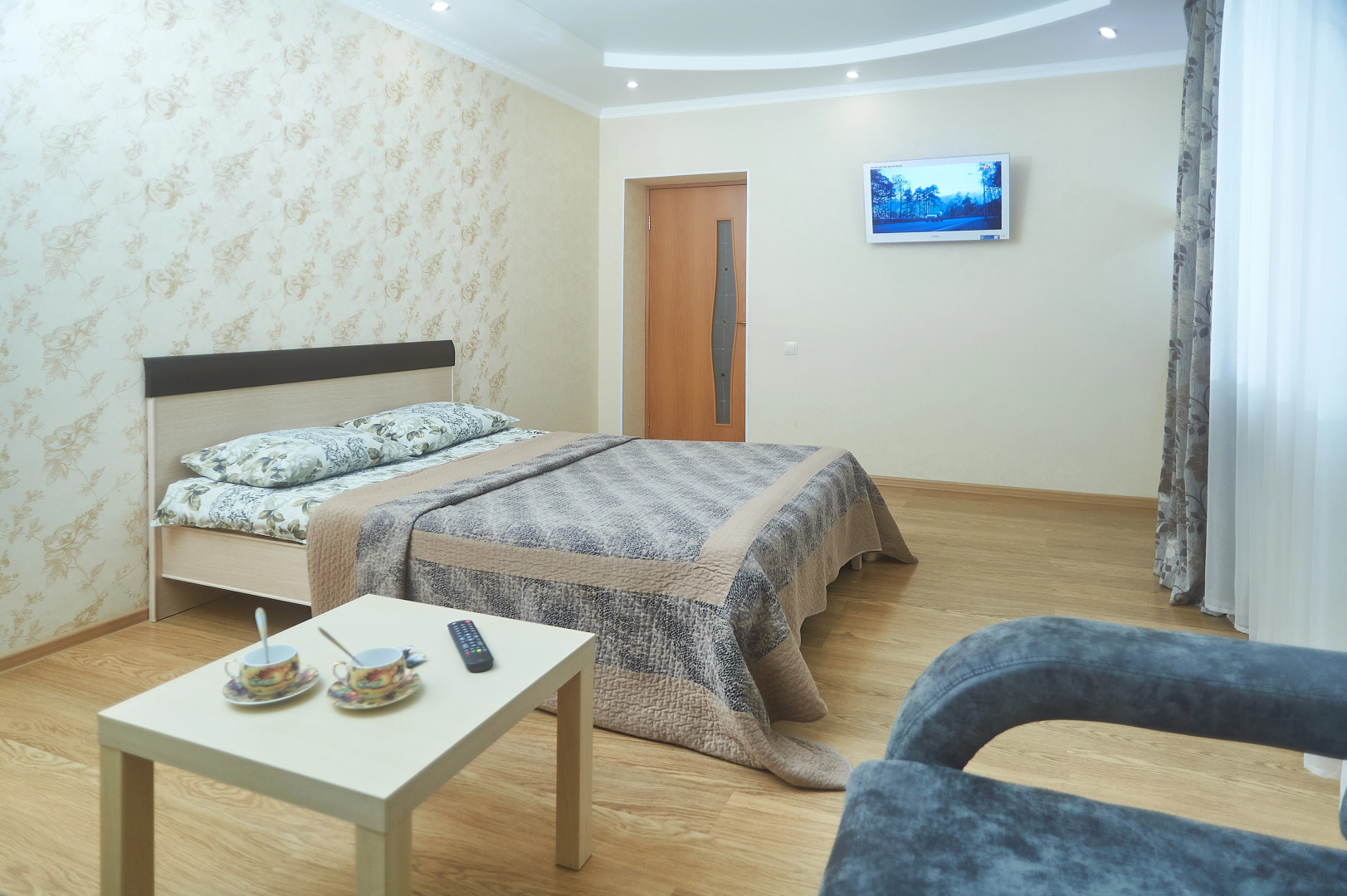 Квартира Двухкомнатная Как дома 58 на калинина 9