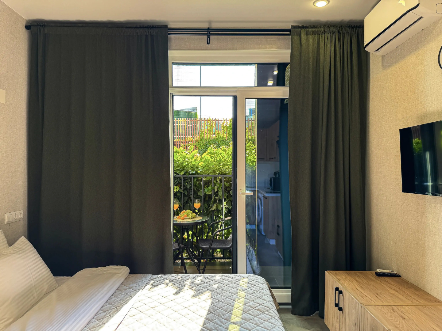 Апартаменты Монако 24 ЖК Оазис 12