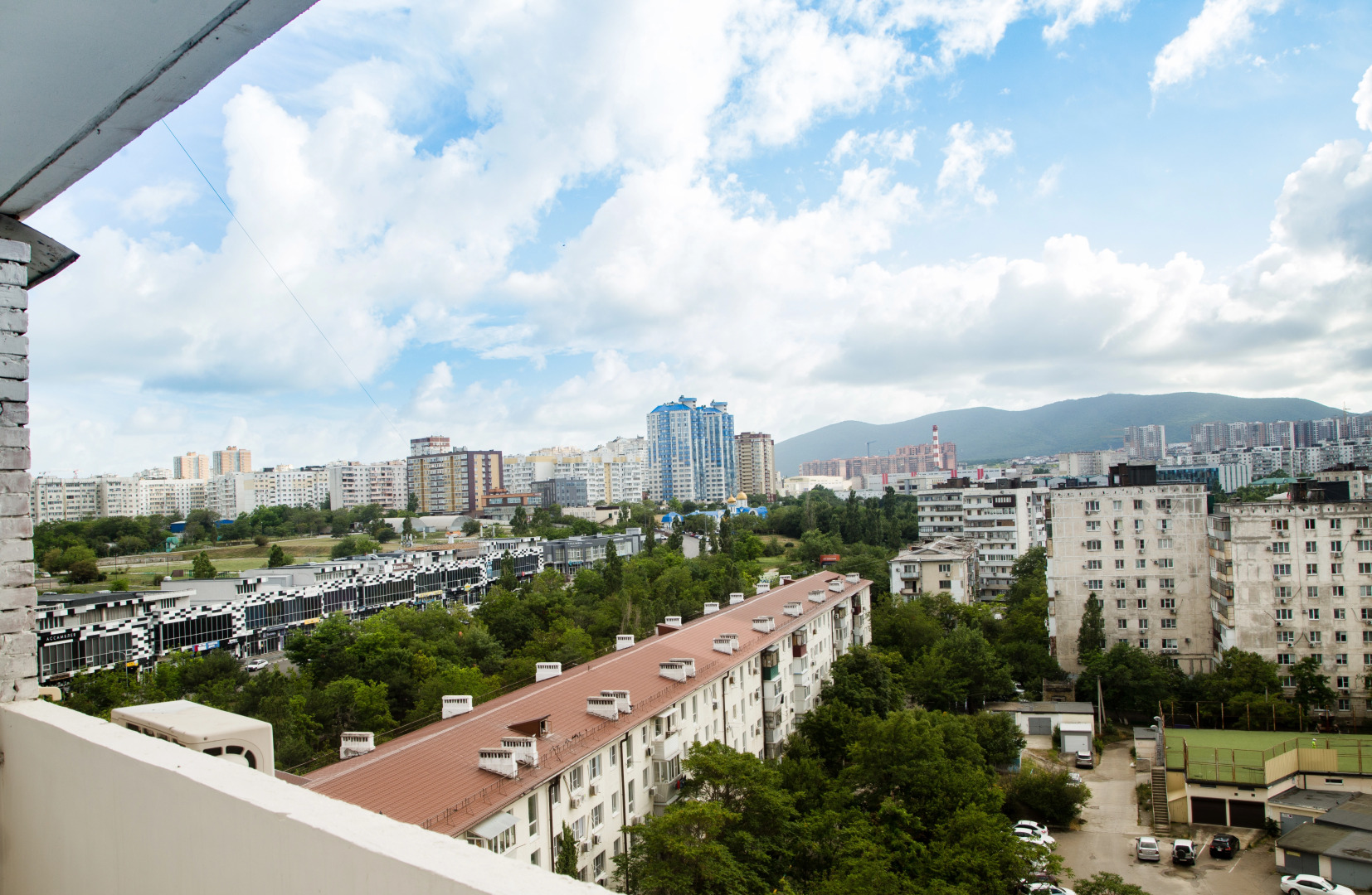 Квартира возле Самолёта