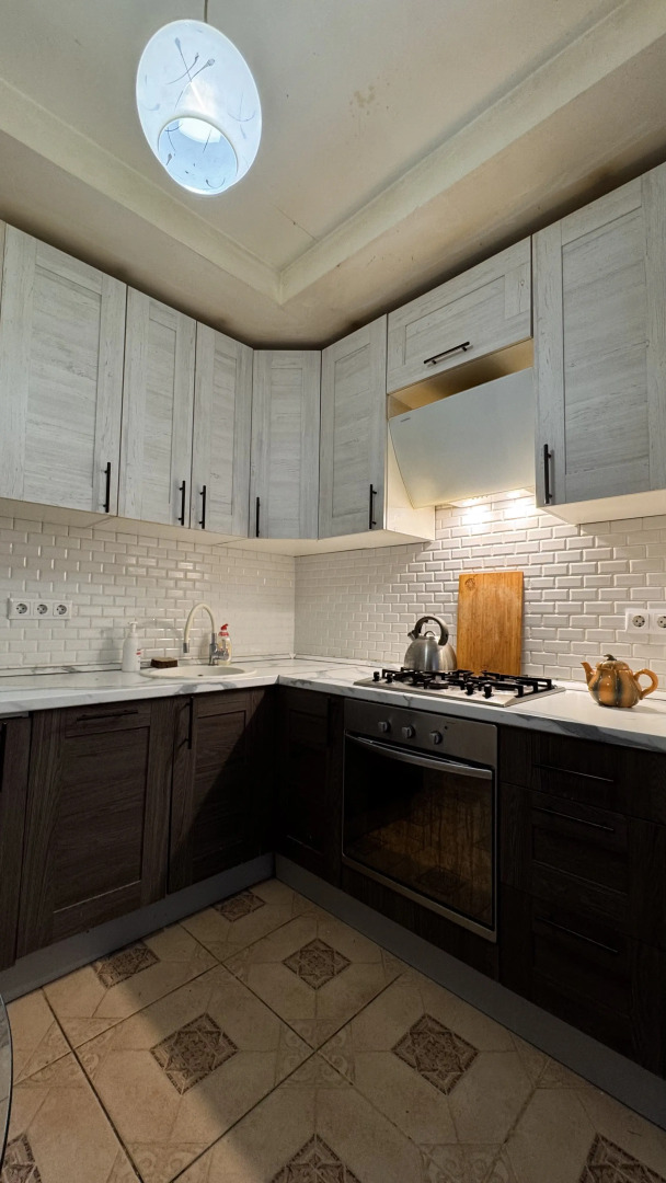 Квартира Двухкомнатная Кирова 6